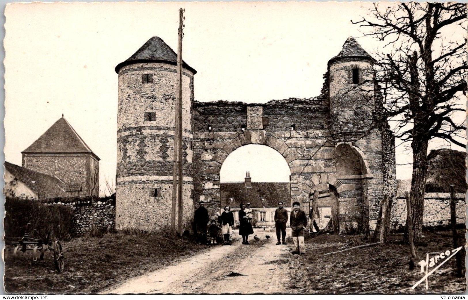 18572 Cpsm 28 Châteauneuf En Thimerais - La Ferme Du Guillandru - Châteauneuf