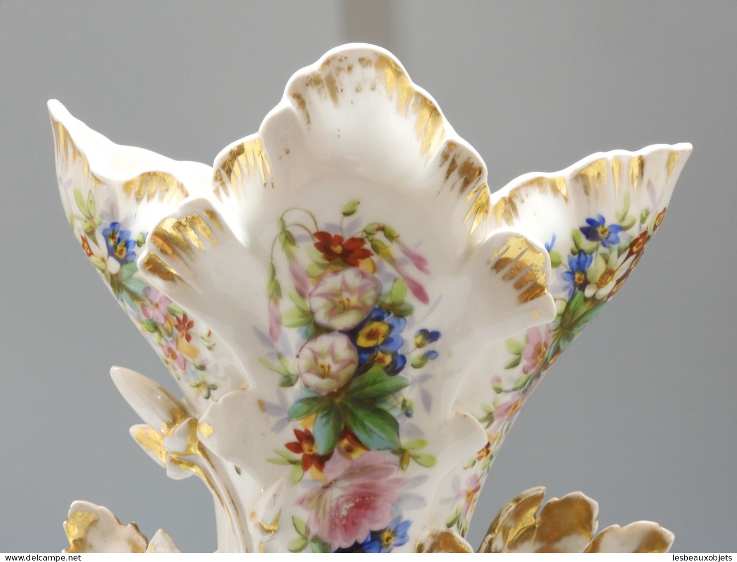 -SUPERBE GRAND VASE de MARIEE PORCELAINE de PARIS XIXe décor fleurs peintes   E