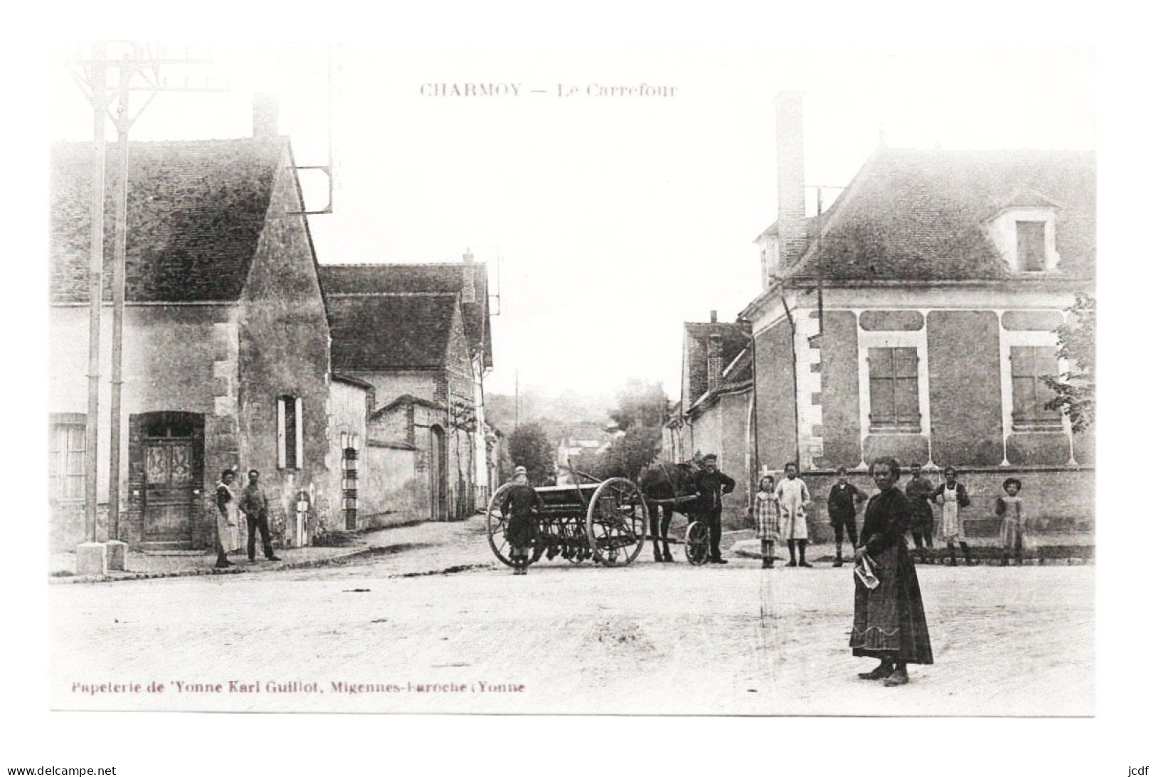 89 CHARMOY Le Carrefour - Edit Karl Guillot 1920 - Cheval Attelé à Un Semoir - Env Migennes - Bien Animée - Charmoy