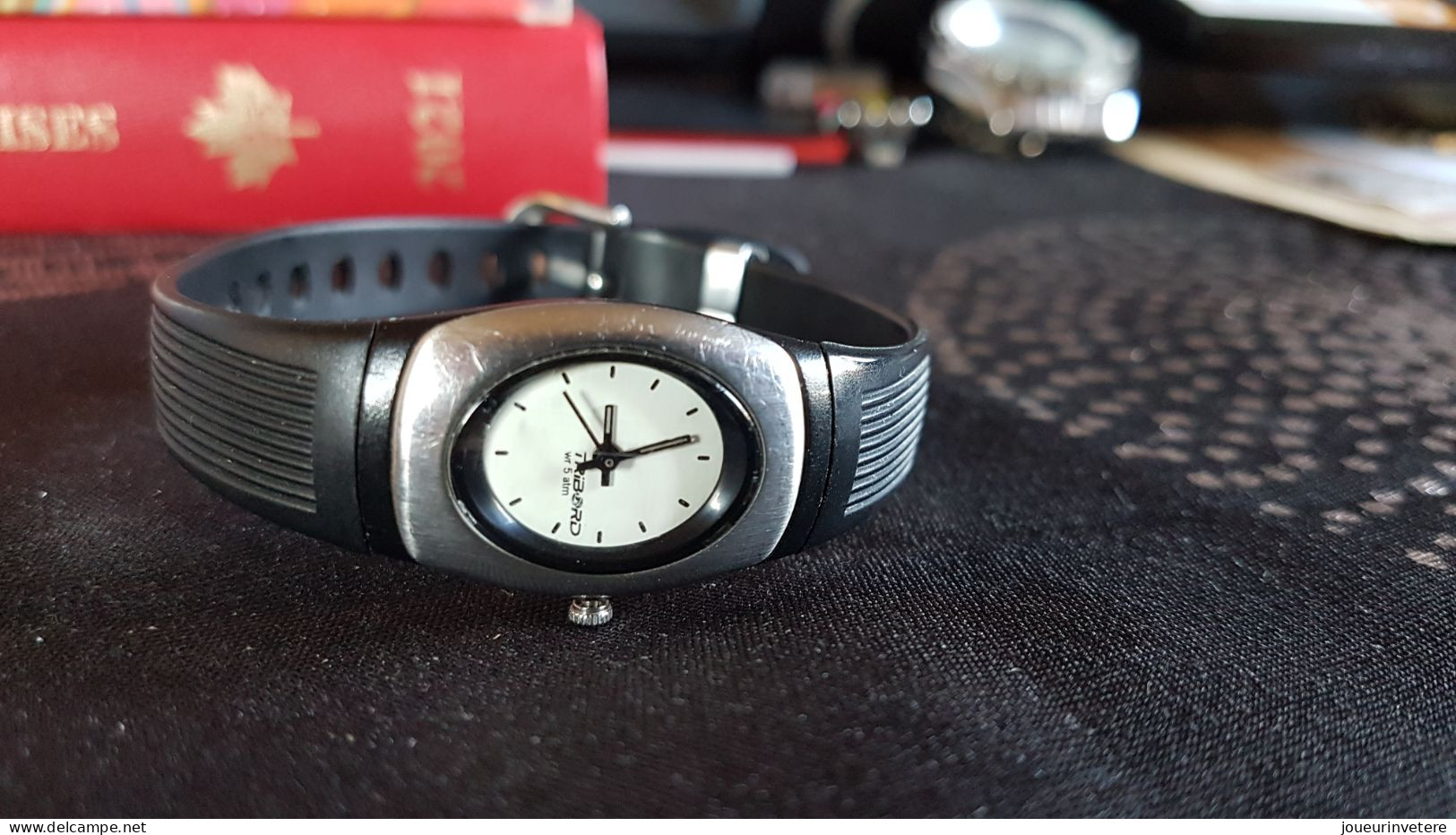 Montre Femme Tribord Wr 5 Atm Comme Neuve Jamais Porté - Otros & Sin Clasificación