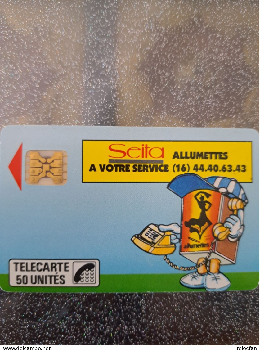FRANCE PRIVEE D104 SEITA  ALLUMETTES  50U UT N° 811277 IMPACTS TRACES UTILISATION VOIR SCAN - Telefoonkaarten Voor Particulieren