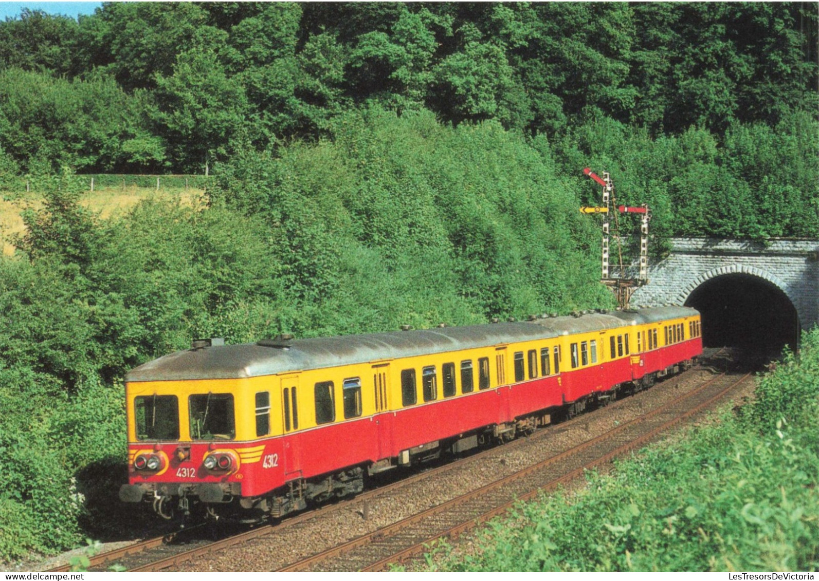 TRANSPORT - NMBS - SNCB - Autorail 4312 + Remorque Type 732 + 4310 VT  - Carte Postale - Eisenbahnen