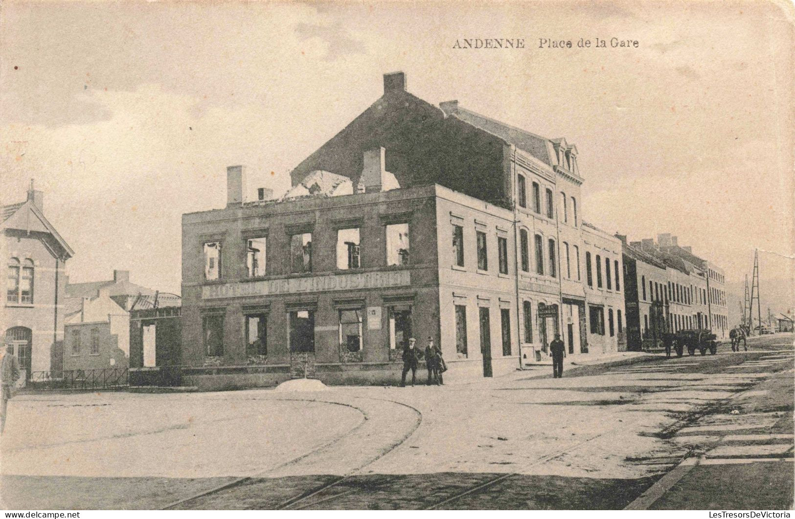 BELGIQUE - Andenne  - Place De La Gare - Animé - Carte Postale Ancienne - Andenne