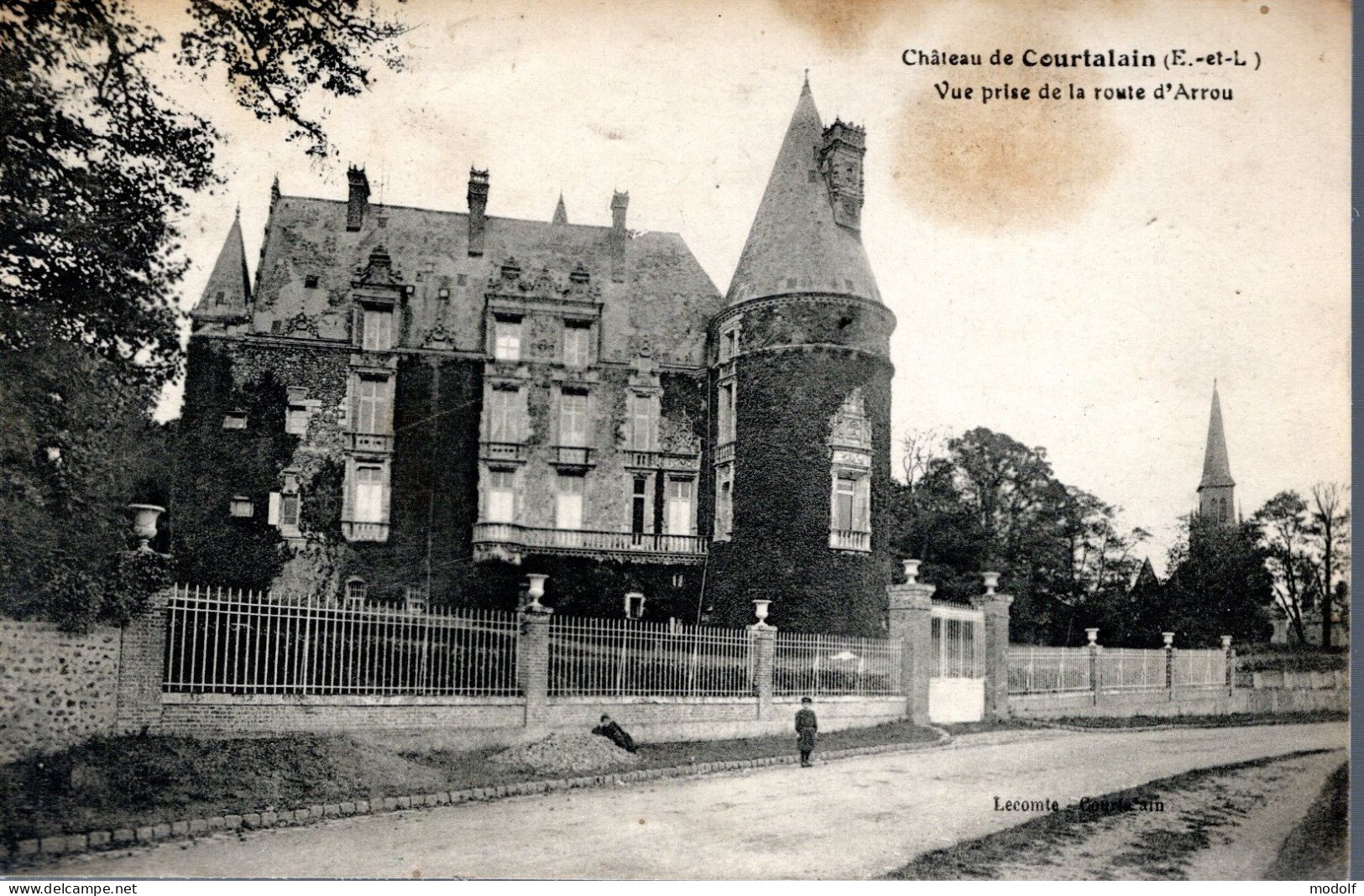 CPA - 28 - Courtalain - Château, Vue Prise De La Route D'Arrou - Courtalain