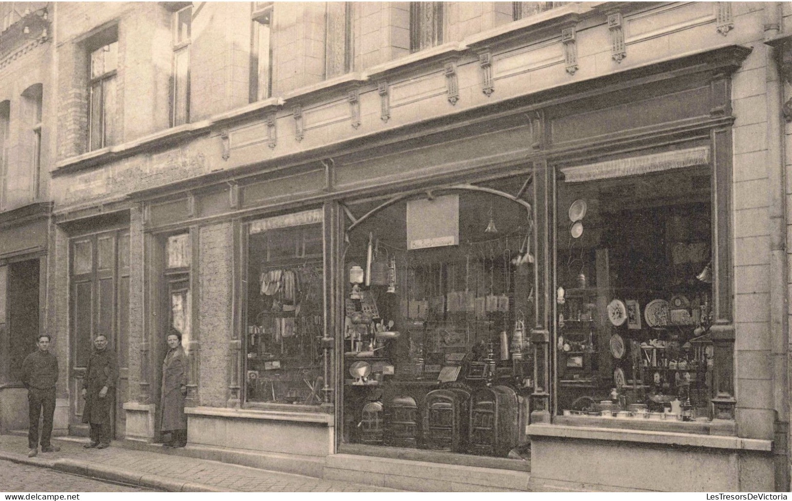 BELGIQUE - Péruwelz - Serrurerie - Poelerie Faiences & Cristaux  - Carte Postale Ancienne - Péruwelz