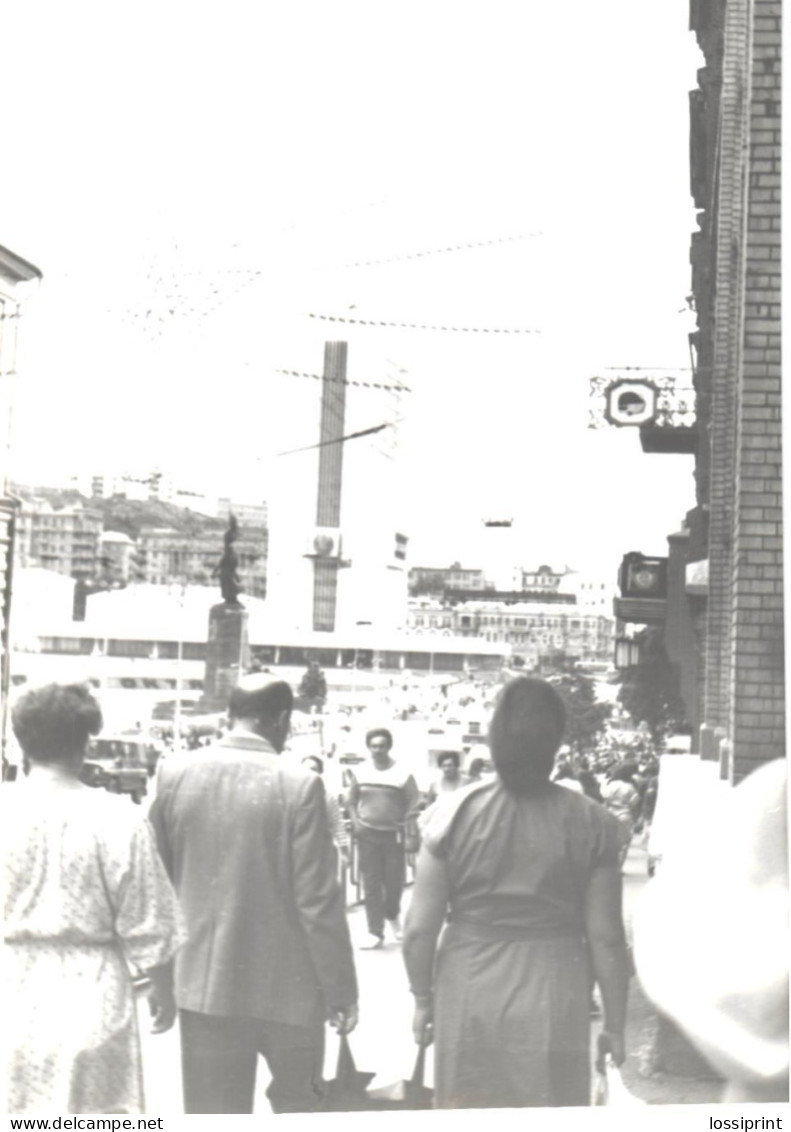 Russia:Soviet Union:Vladivostok, Street View With Monument, Pre 1988 - Asie