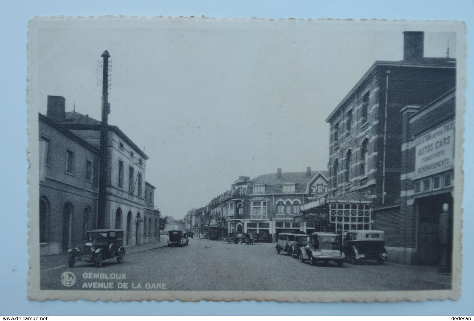 CPSM Bords Dentelés GEMBLOUX Avenue De La Gare - NOU26 - Gembloux