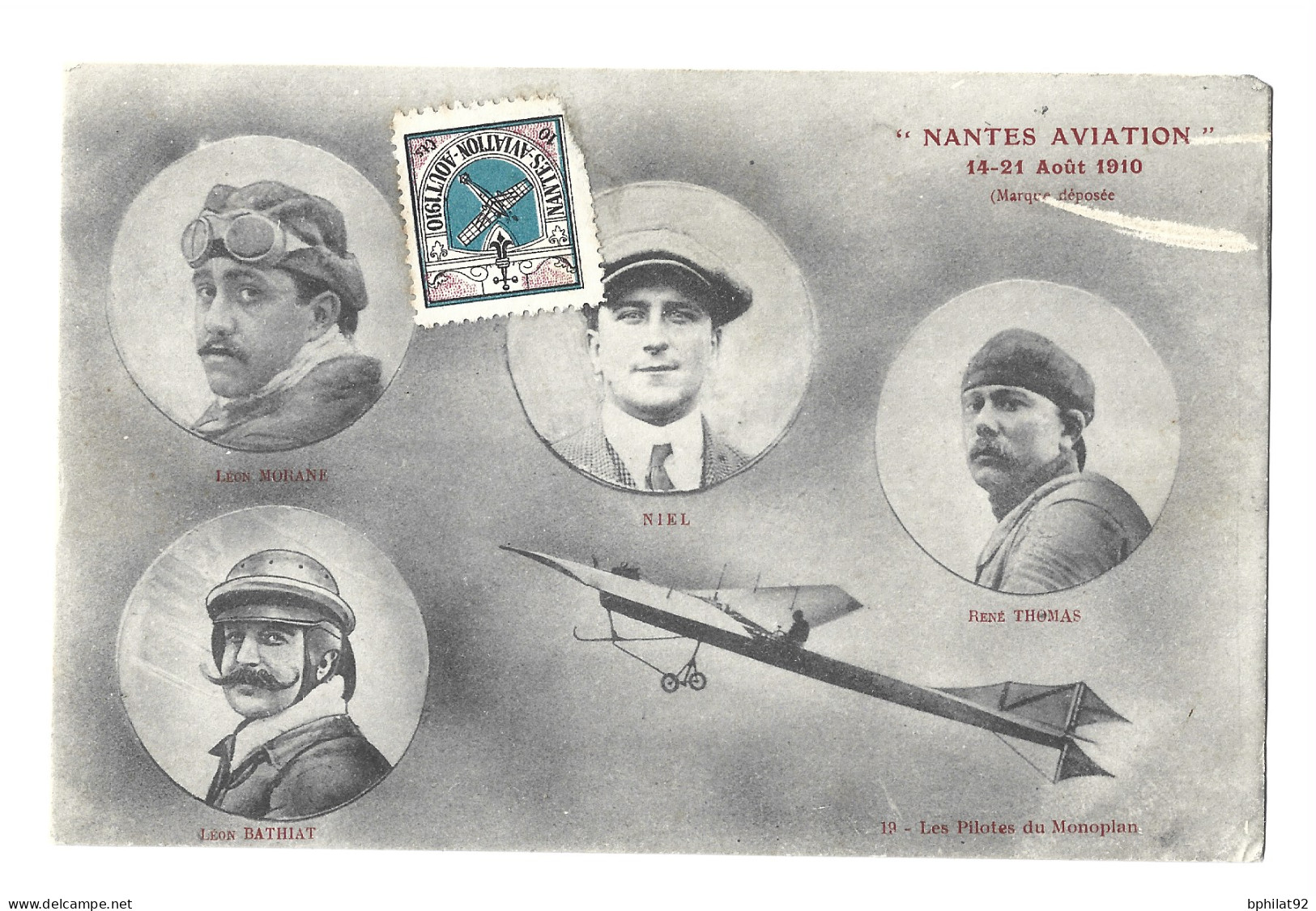 !!! CARTE POSTALE AVEC VIGNETTE DES FÊTES D'AVIATION DE NANTES, AOÛT 1910, PETITS DÉFAUTS - Aviation