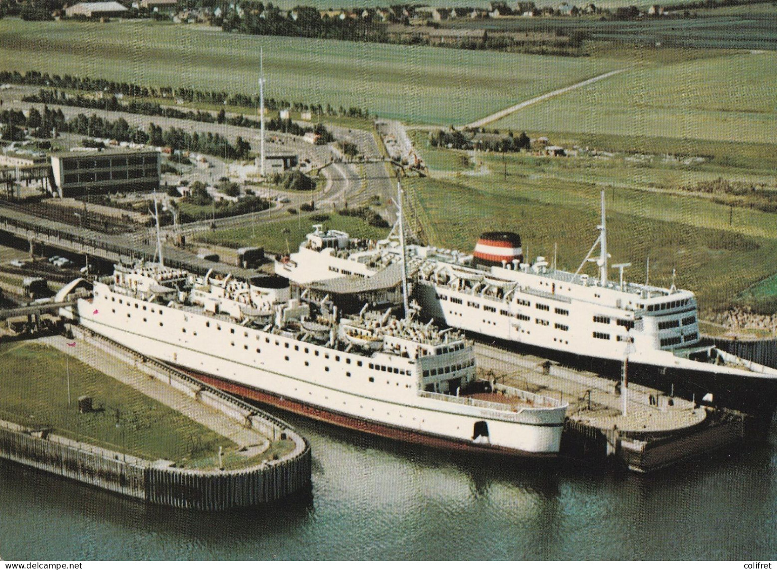 Schleswig-Holstein  -  Puttgarden  -  Ferries à Quai - Fehmarn