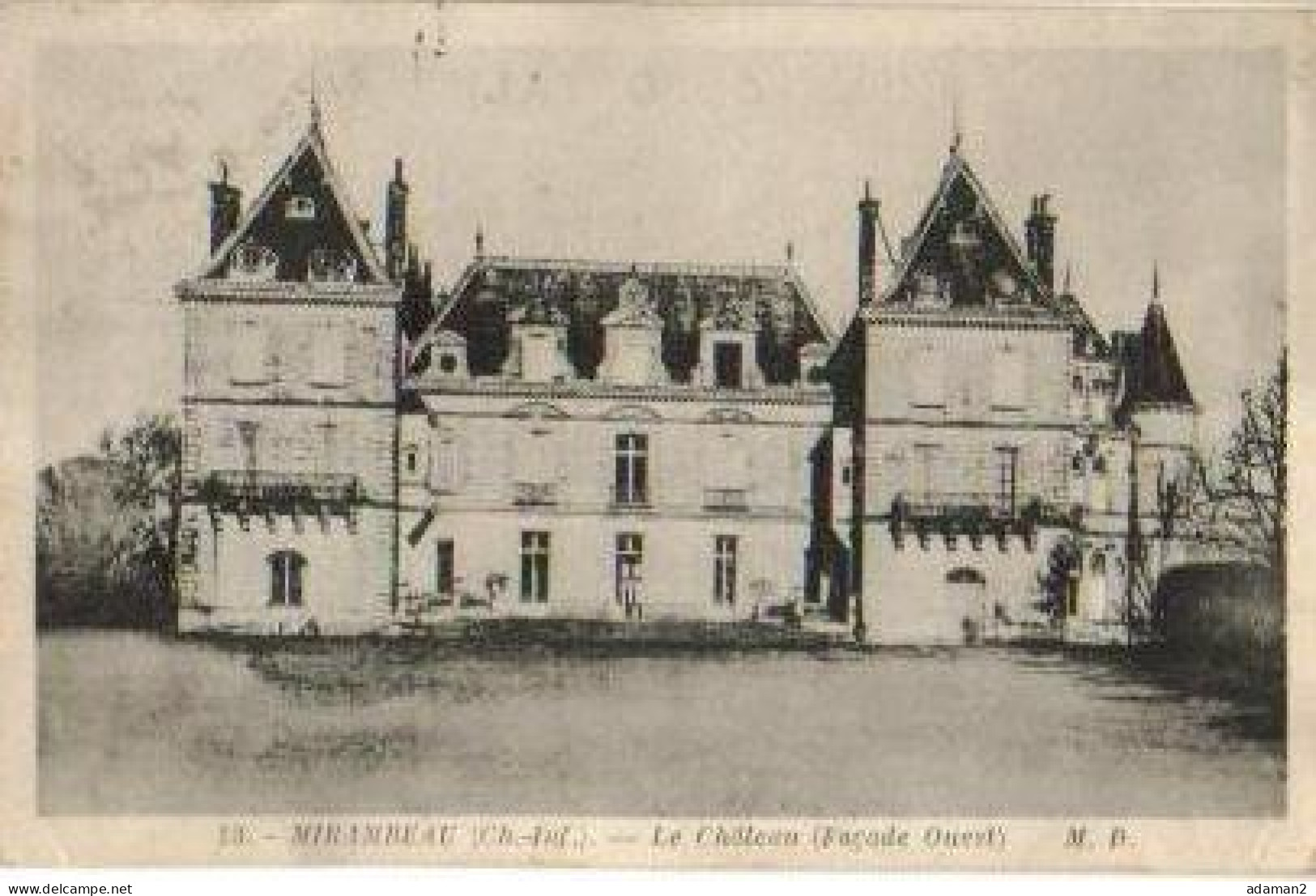 MIRAMBEAU.Le Chateau (façade Ouest) - Mirambeau