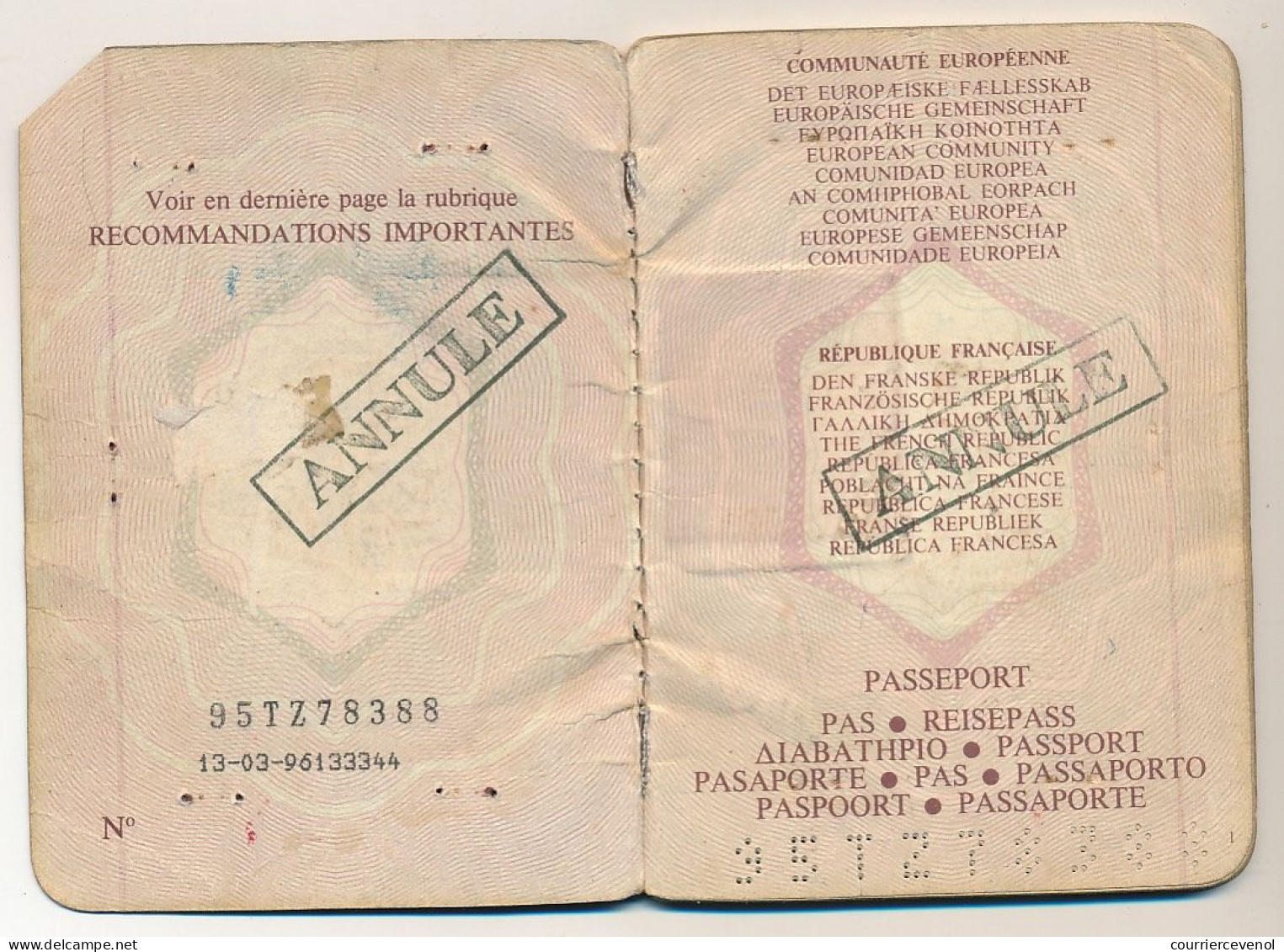 FRANCE - Passeport Voyageur Marseillais Entièrement Rempli De Visas Chinois + Hong-Kong, Bangkok... Fiscaux 150F/200F - Covers & Documents