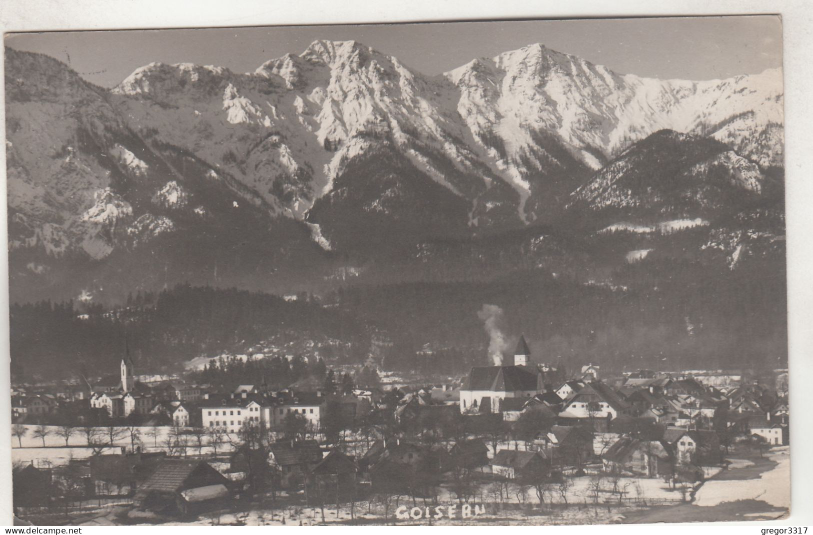 D4689) GOISERN - Alte FOTO AK 1930 Verschneite Häuser U. Kirche Mit Bergen Im Hintergrund - Bad Goisern