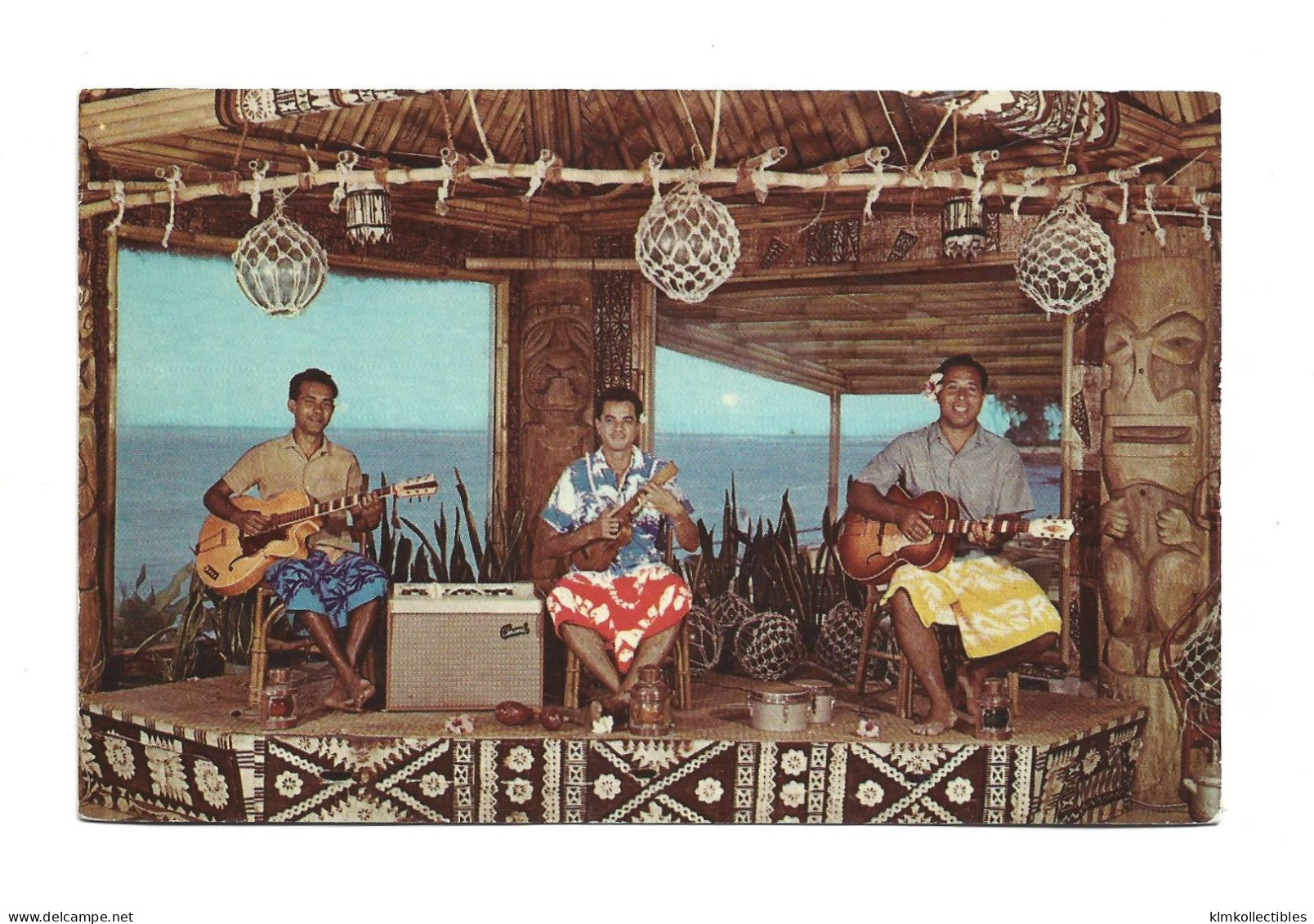 FIJI - KOROLEVU BEACH TRIO - Fidji