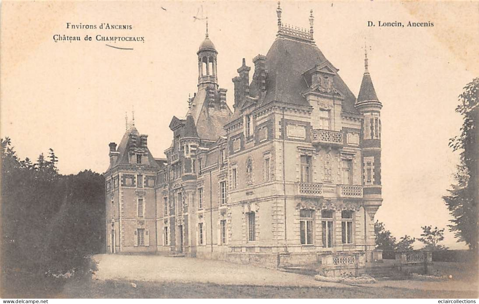 Champtoceaux           49           Le Château      (voir Scan) - Champtoceaux