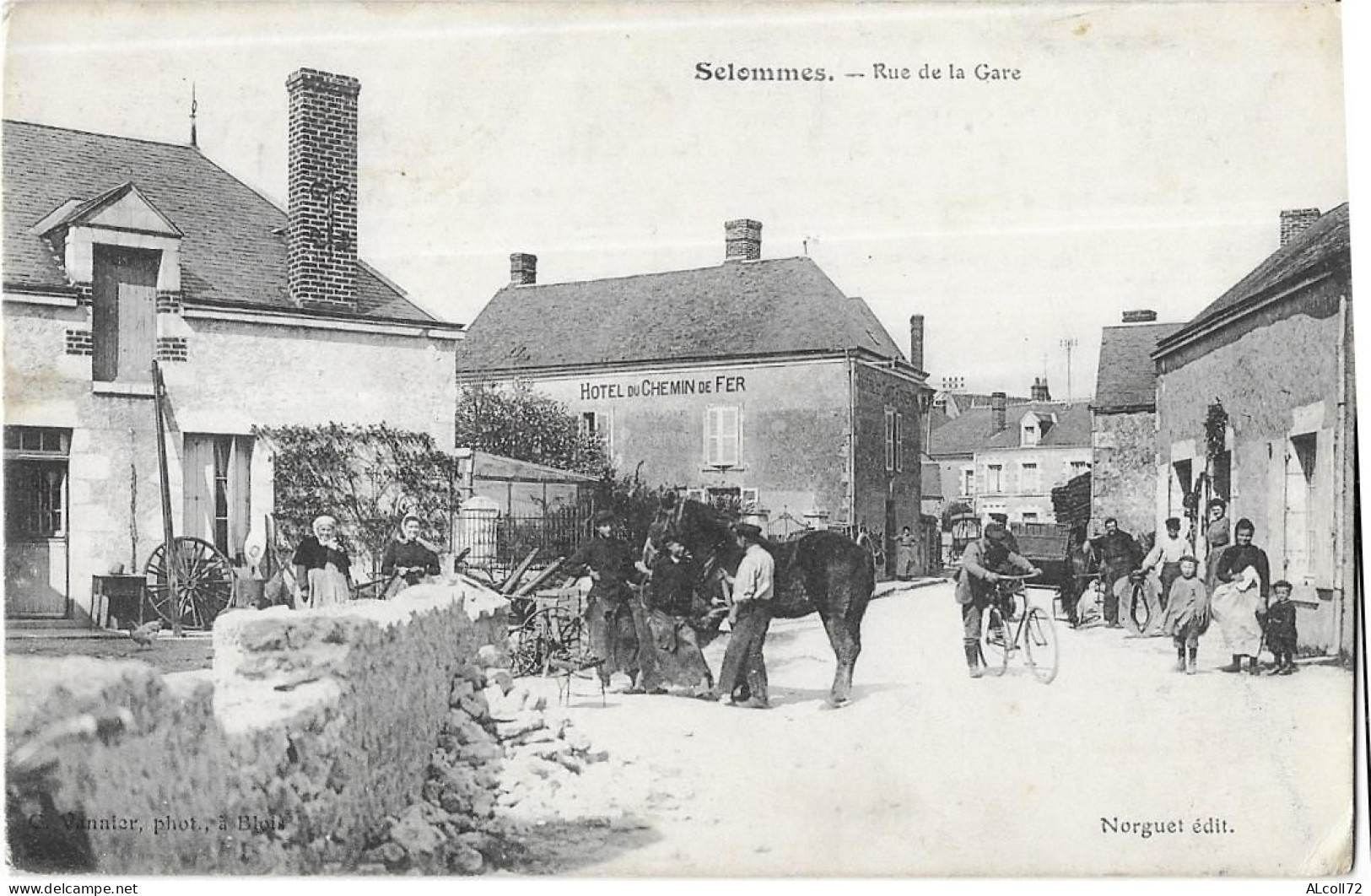 SELOMMES: Rue De La Gare - Norguet édit - Selommes