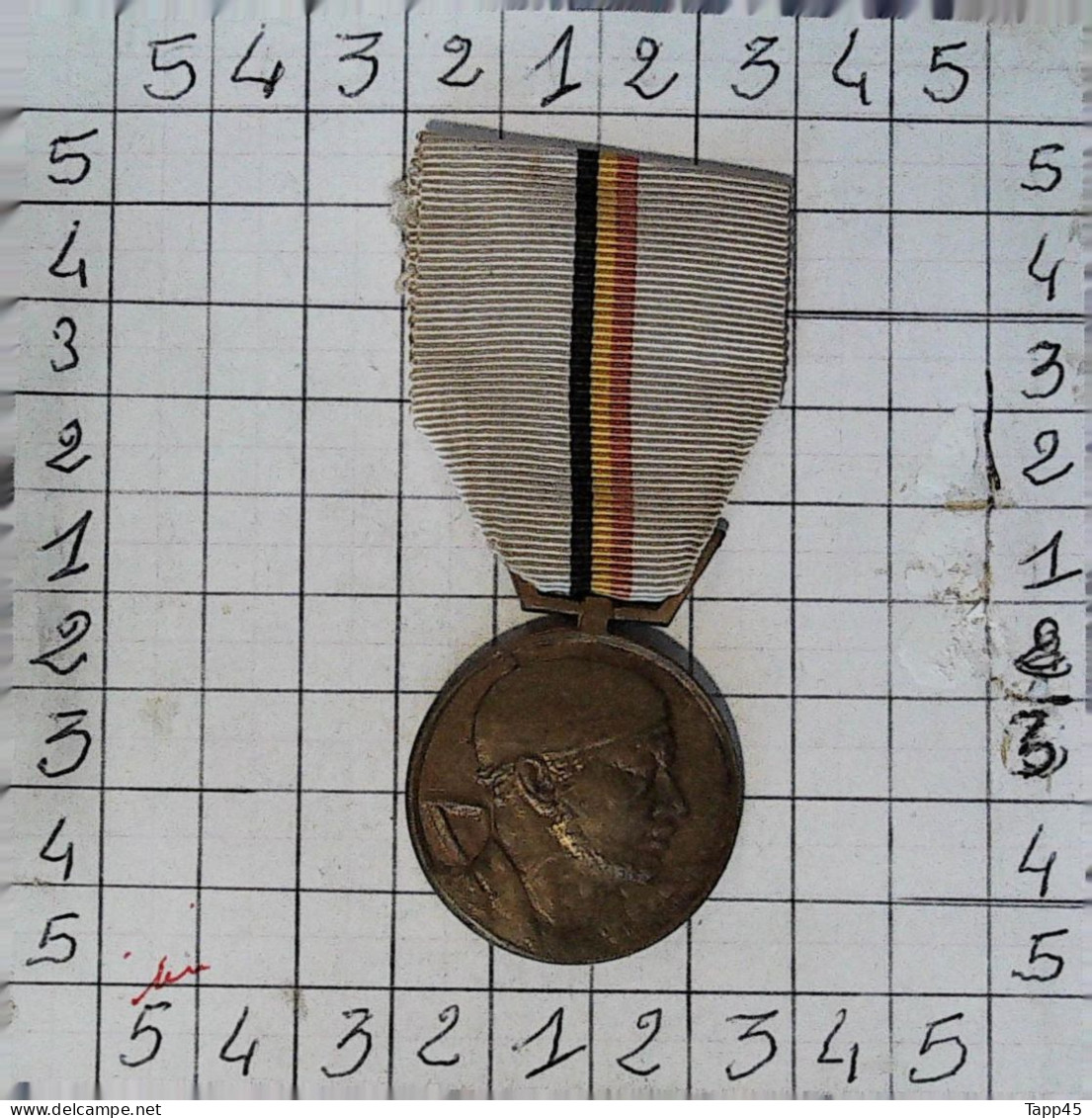Médailles & Décorations > Mouvement National Belge >1940/1945  > Réf:Cl Belge  Pl 2/1 - Belgium