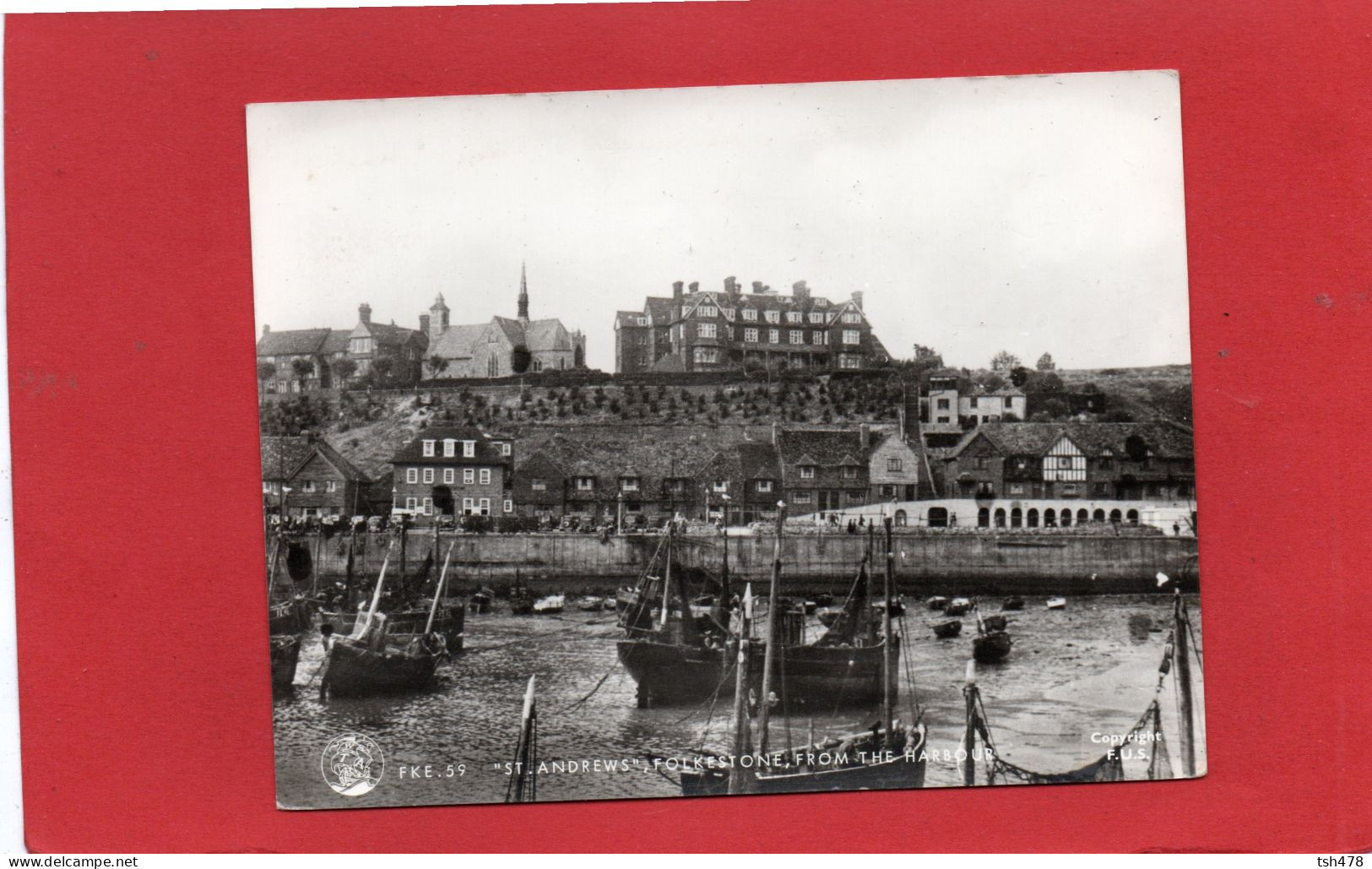 ANGLETERRE---ECOSSE---ST. ANDREWS FOLHESTONE From The Harbour---voir 2 Scans - Fife