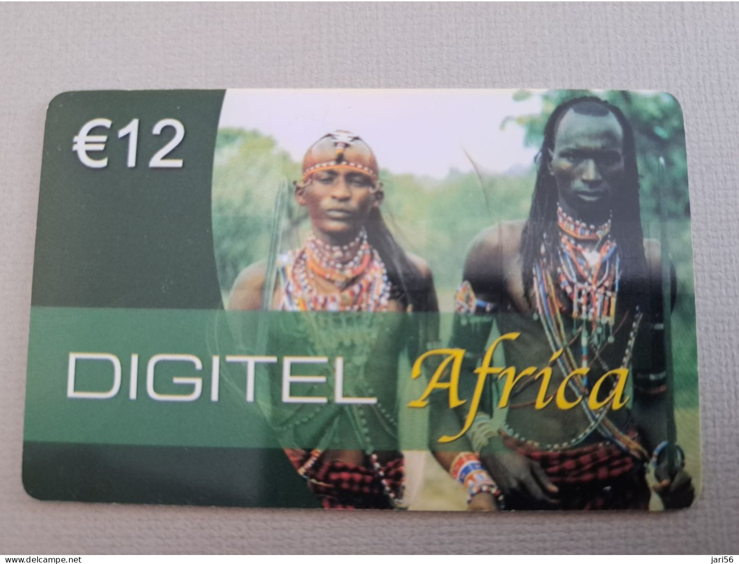 NETHERLANDS /  PREPAID / DIGITEL  /AFRIKA/ 2 NATIVE PEOPLE  /  € 12,-  USED  ** 15251** - Privé