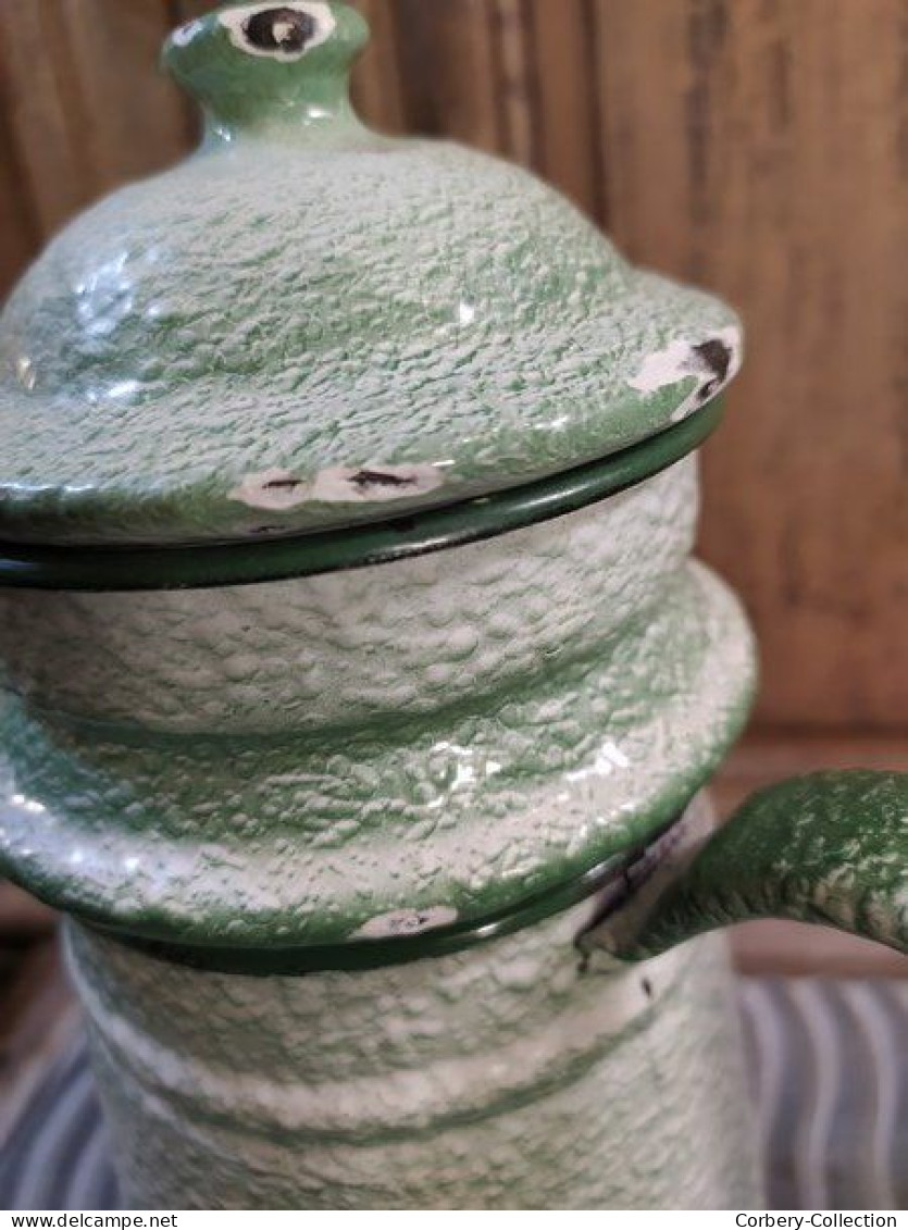 Ancienne Cafetière Émaillée Émail Vert Pâle