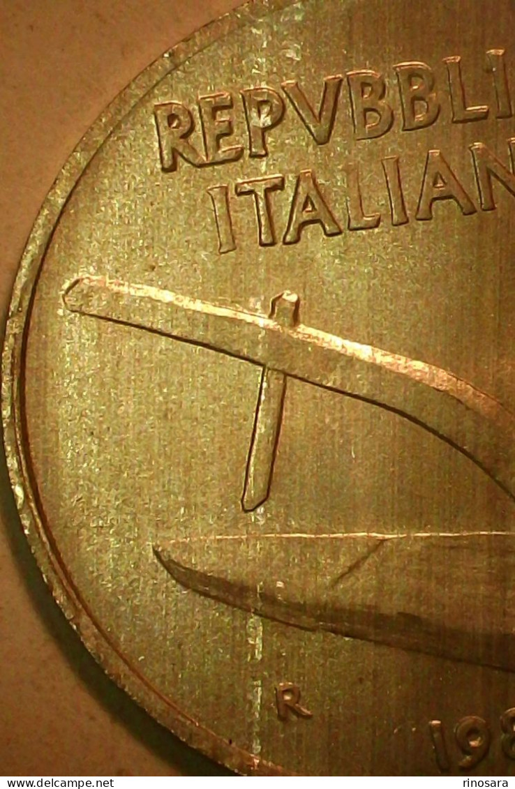 Errore Di Conio 10 Lire 1985 Repubblica Italiana - Variétés Et Curiosités