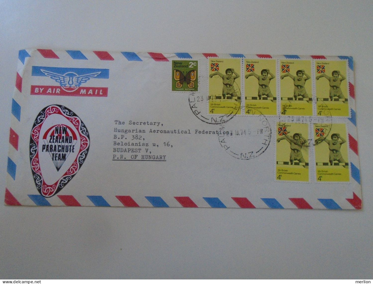 D198177   New Zealand  Airmail  Cover 1974  New Zealand Parachute Team - Palmerston North  - Sent To Hungary - Lettres & Documents