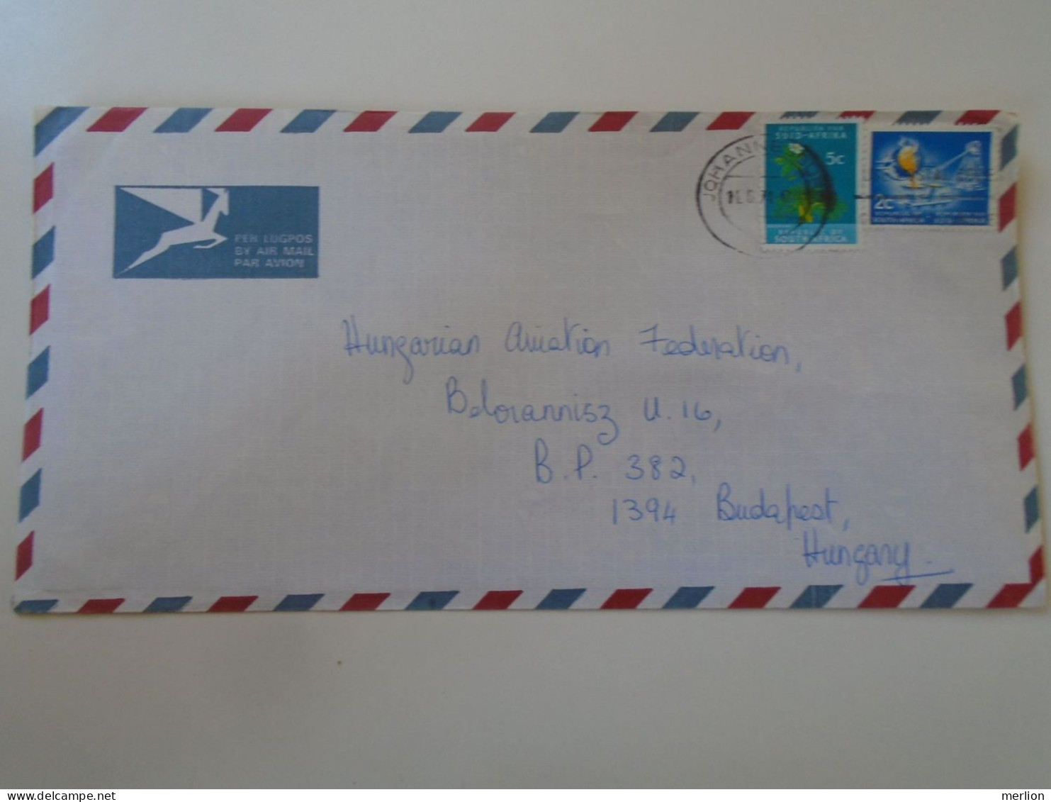 D198196  South Africa  Airmail  Cover  1974 Johannesburg   Sent To Hungary - Storia Postale