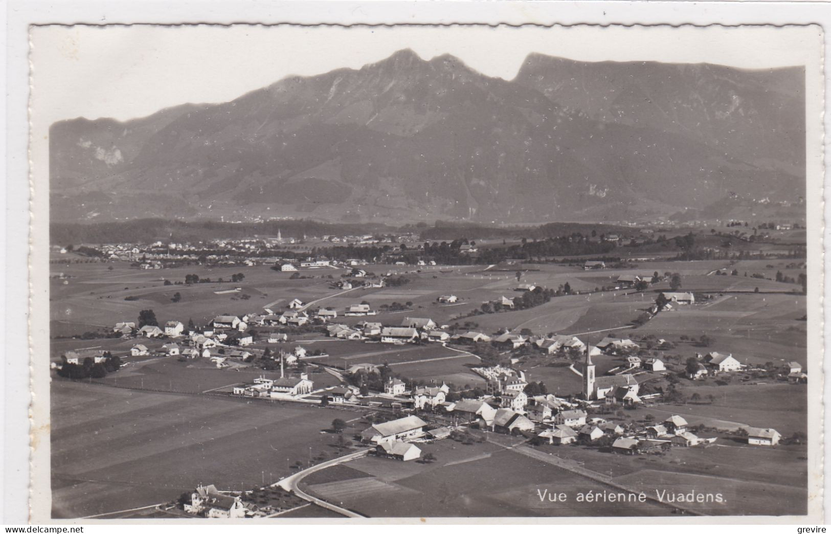 Vuadens. Vue Aérienne - Vuadens