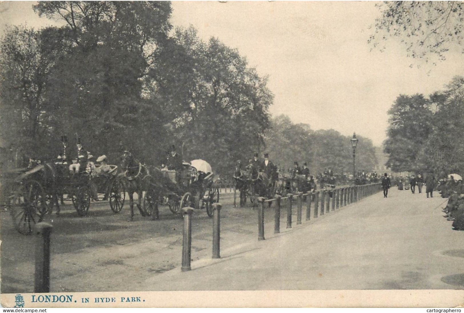 United Kingdom England Old London Hyde Park Cariage Coach Elegance - Bus & Autocars