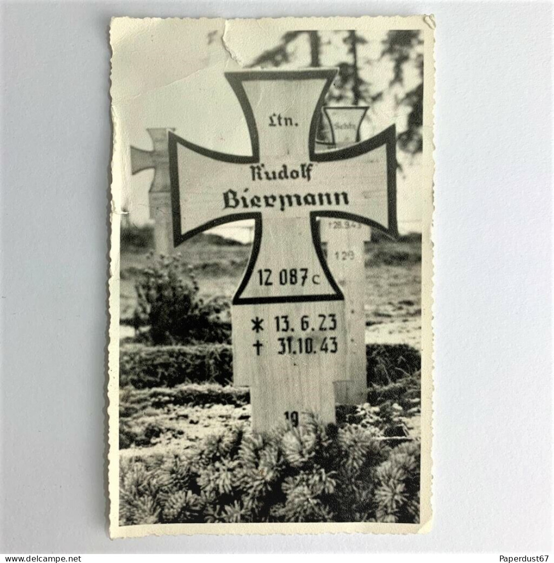 WW2 German Lieutenant Grave 1943 Wehrmacht Original Photo - 1939-45