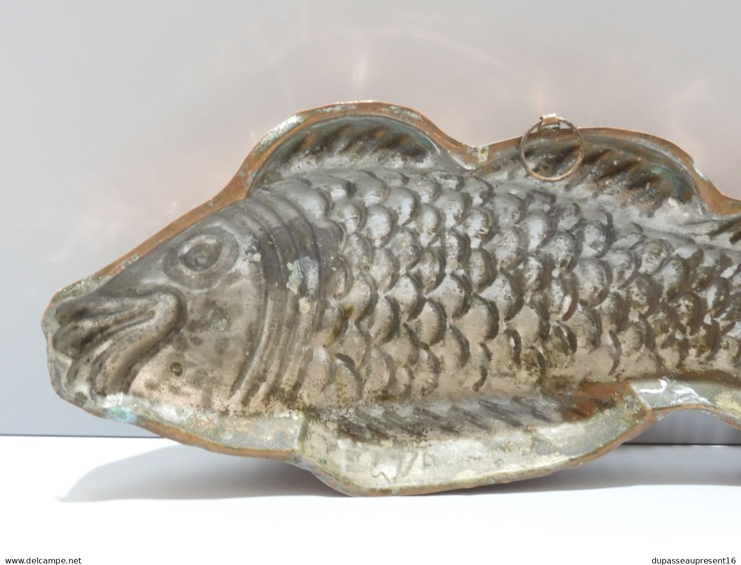 -SUPERBE ANCIEN GRAND MOULE POISSON CUIVRE Intérieur étamé Gâteau déco cuisine  E