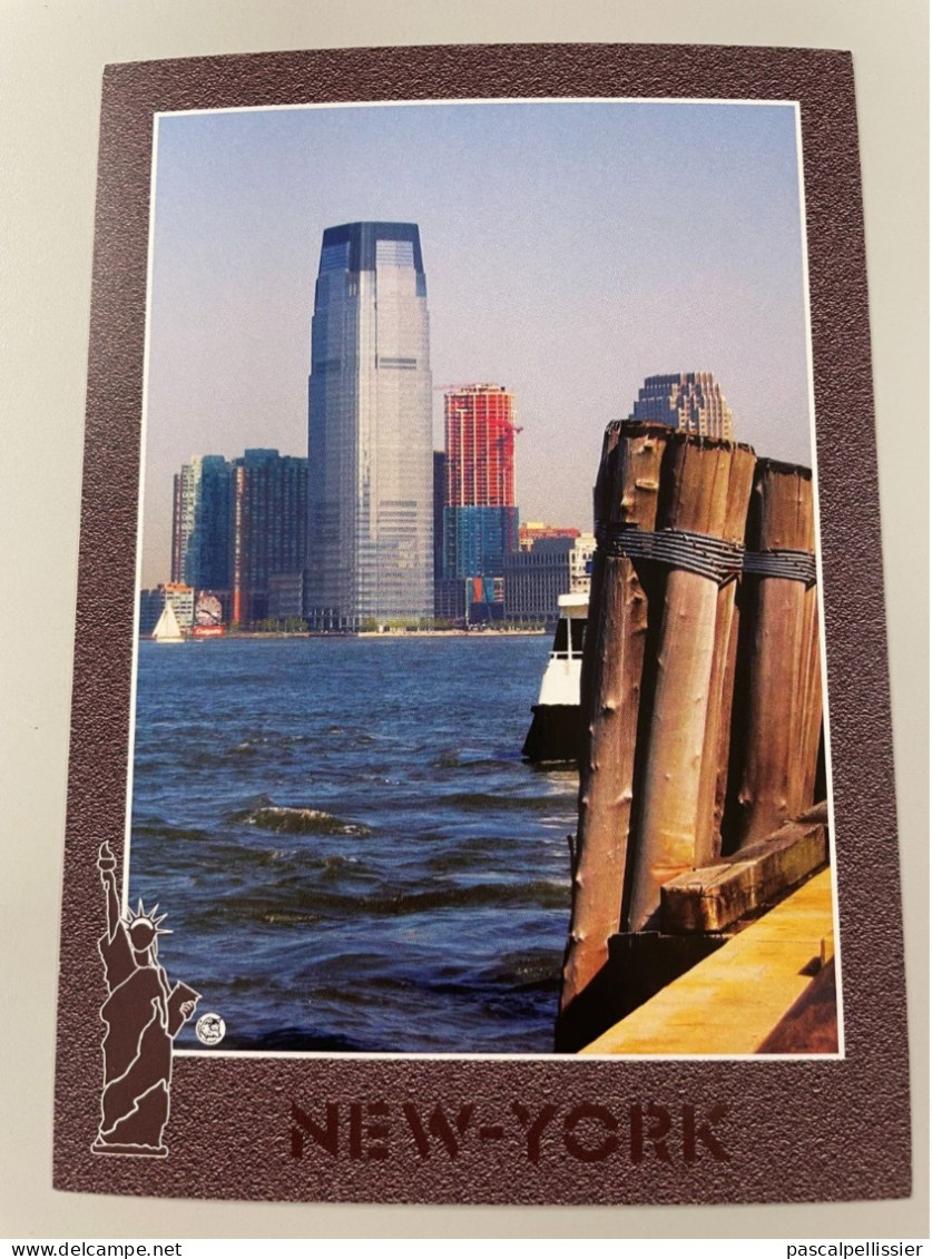 CPM 105x150mm - NEW YORK - JERSEY - Vue De La Goldman Sachs De L'autre Côté De L'Hudson - Hudson River