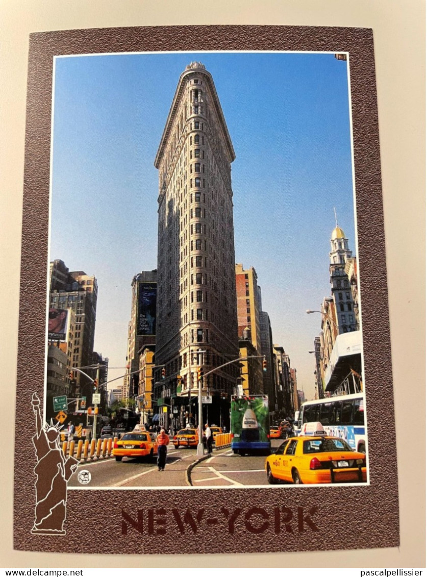 CPM 105x150mm - NEW YORK - Manhattan - Flatiron Building ( Fuller Building ) - Manhattan