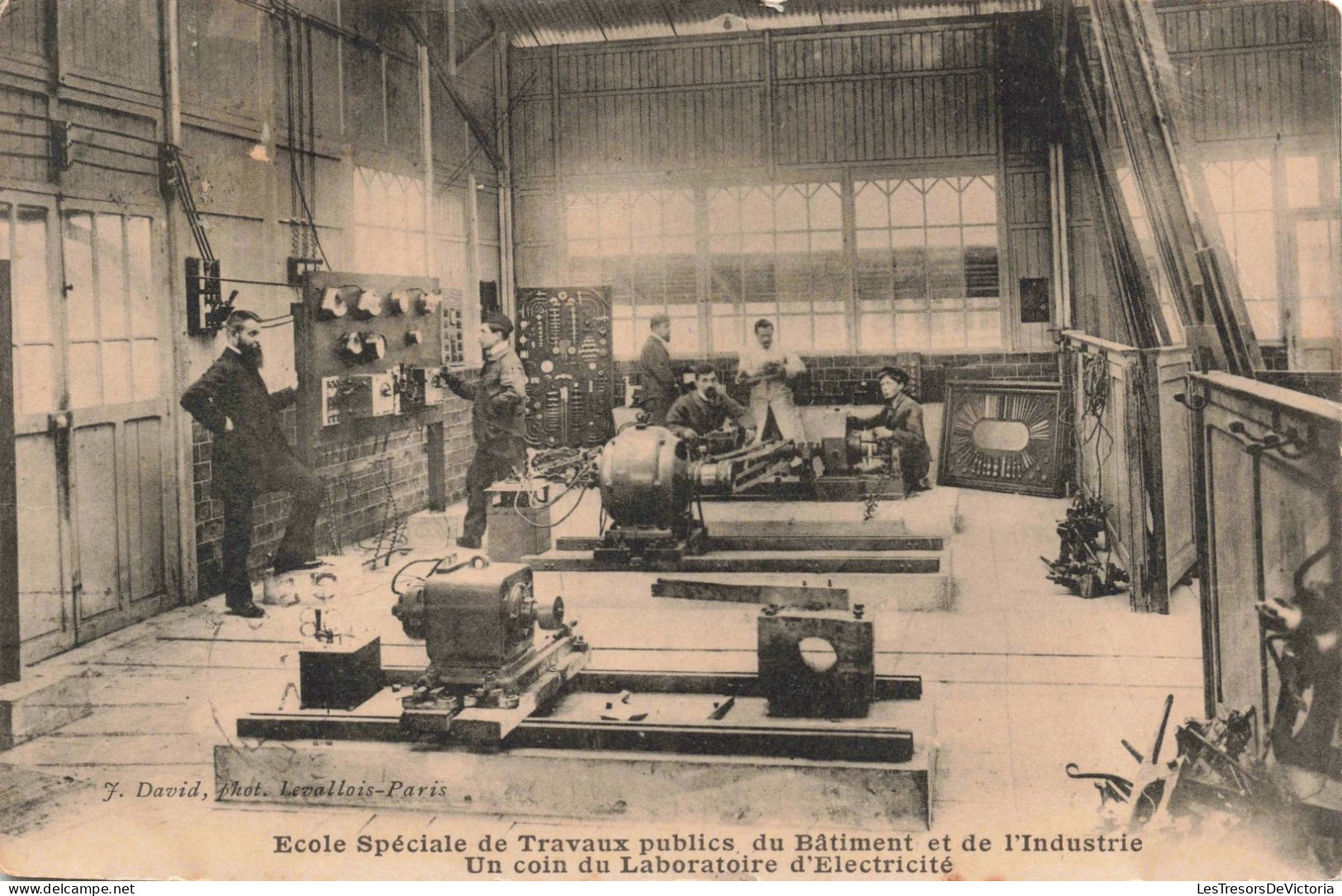 PHOTOGRAPHIE - Ecole De Travaux Publics Du Bâtiment Et De L'industrie - Laboratoire électricité - Carte Postale Ancienne - Fotografie
