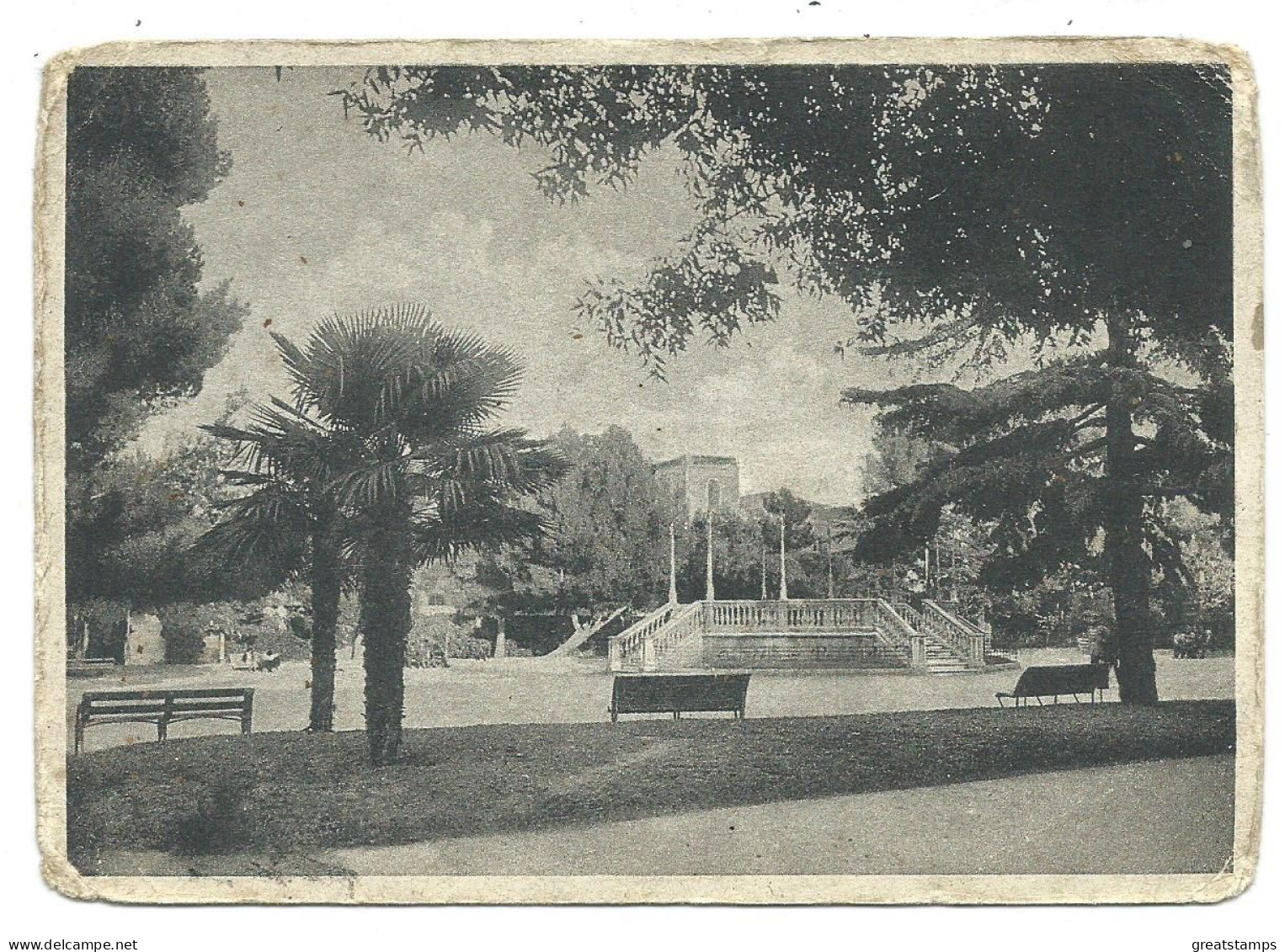 Italy Postcard  San Severo  Giardini Pubblici Unused - San Severo