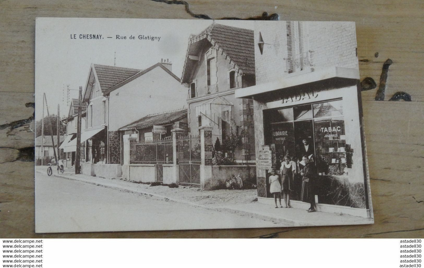 LE CHESNAY : Rue De Glatigny ................ 367 - Le Chesnay