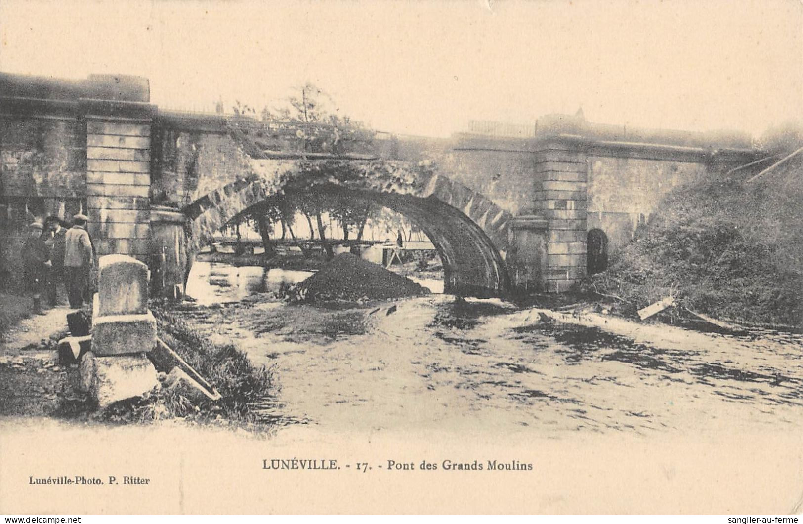 CPA 54 LUNEVILLE / PONT DES GRANDS MOULINS - Autres & Non Classés