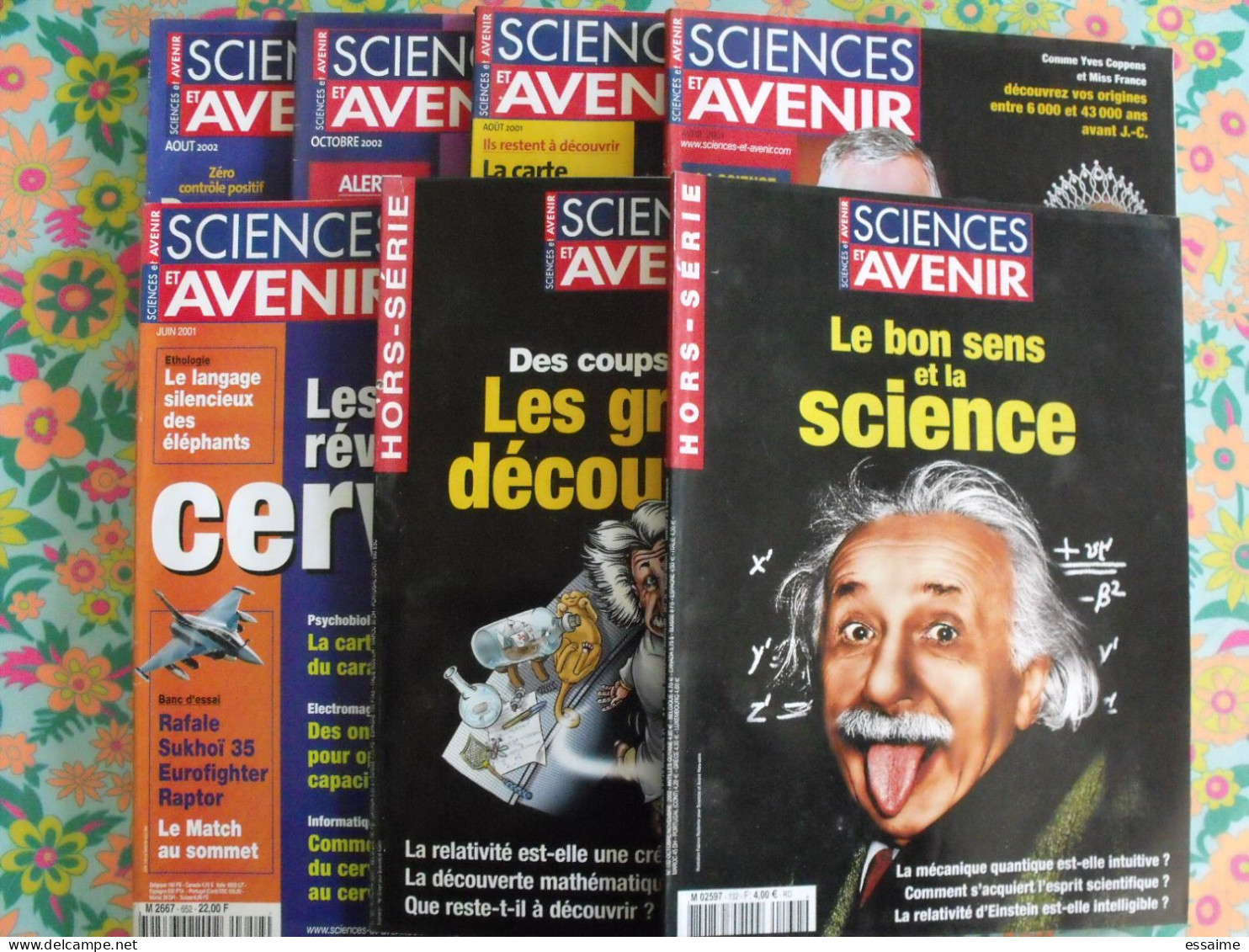 Lot De 7 Revues Science Et Avenir. 2001-2002. Cerveau Adn Rêves Freud Hubert Reeves Dopage - Science