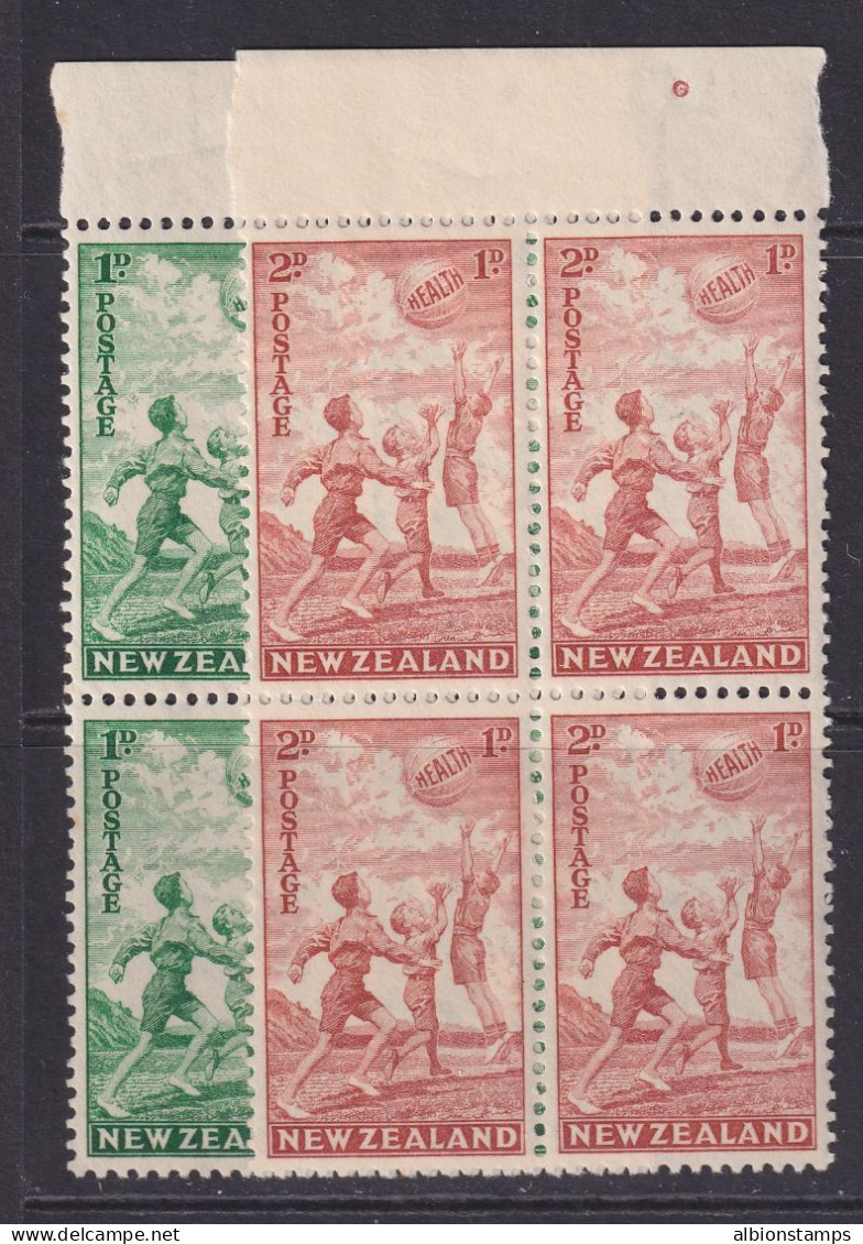 New Zealand, Scott B16-B17 (SG 626-627), MNH Blocks Of Four - Unused Stamps