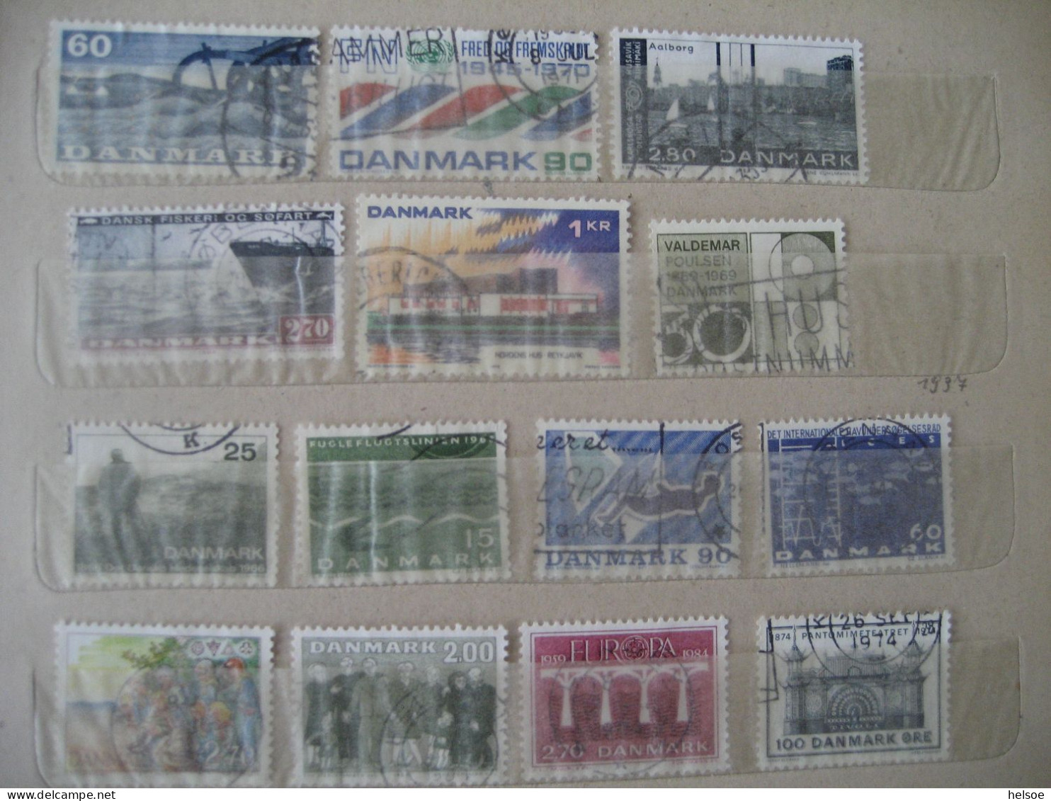 Dänemark- Sammlung von Frei- und Sondermarken im Album mit 20 Seiten gebraucht