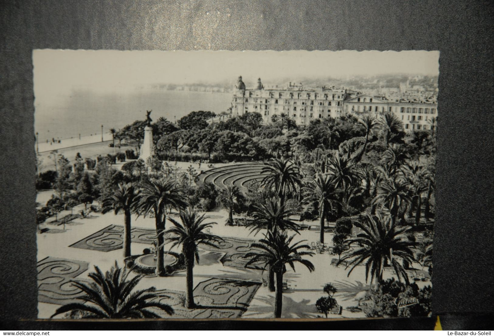 CP, 06 ( Alpes Maritimes ) - NICE - Les Jardins Albert I Er - L'Hotel Ruhl ( Carte Dentelée ) - Pubs, Hotels And Restaurants