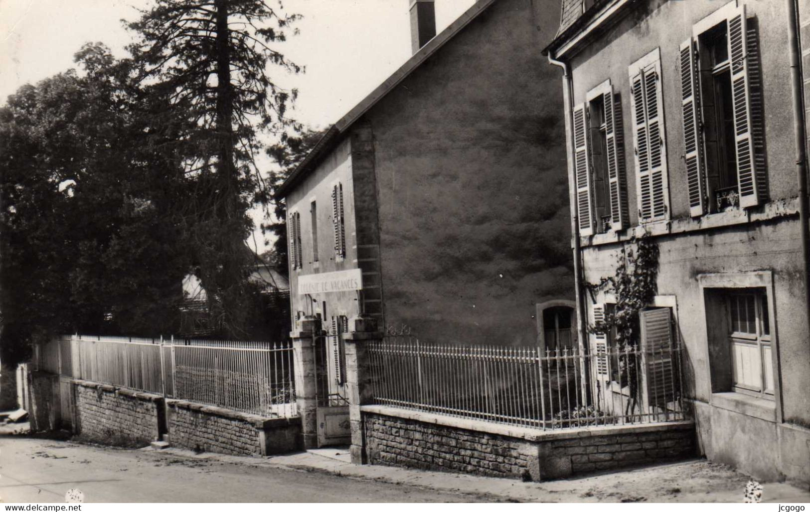 GENDREY   Colonie De Vacances De La Caisse Des Ecoles Du VIIe Arrond. De Paris - Gendrey