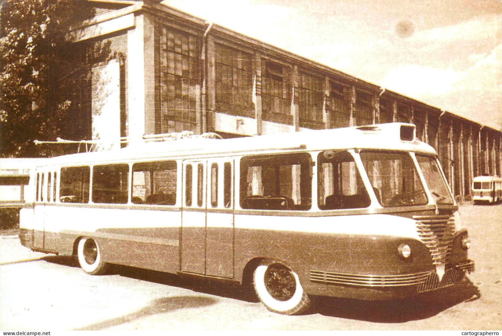 Romania Regia Autonoma De Transport Bucuresti Primul Troleibuz Romanesc T12 ITB 1955 - Bermuda