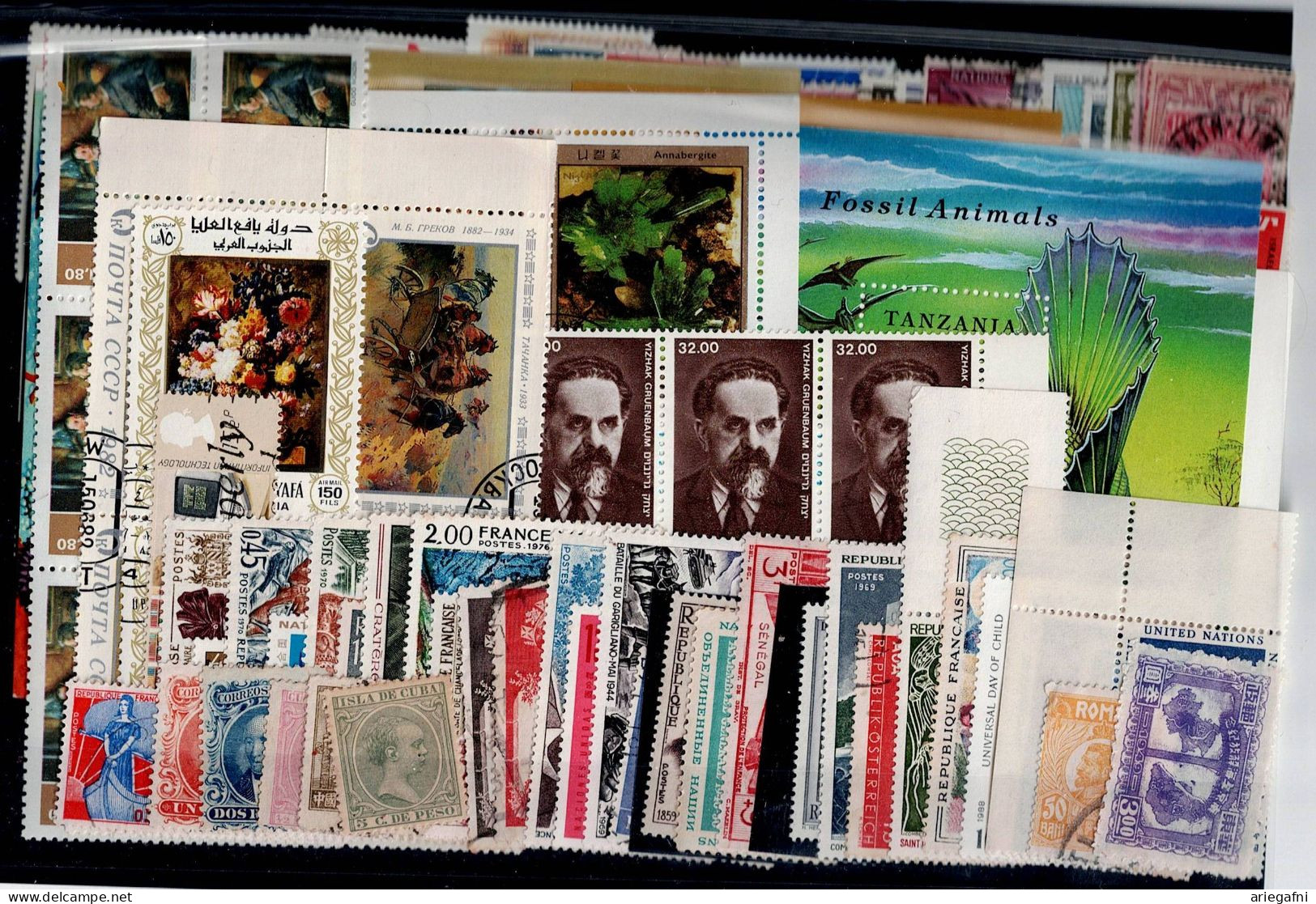 LOT OF 232 STAMPS MINT+USED +16 BLOCKS MI- 90 EURO VF!! - Collections (sans Albums)