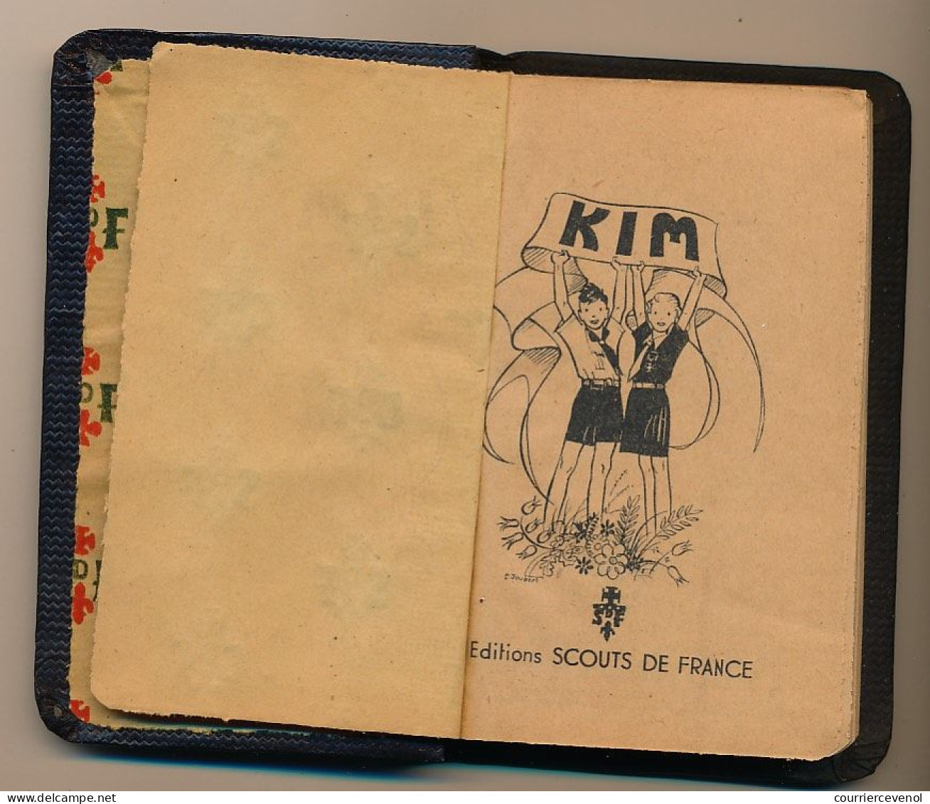 FRANCE - SCOUTISME - Petit Agenda "KIM 1945" - 7,5cm X 11,5cm - Année 1945, Pour Scouts Et Guides De France - Padvinderij