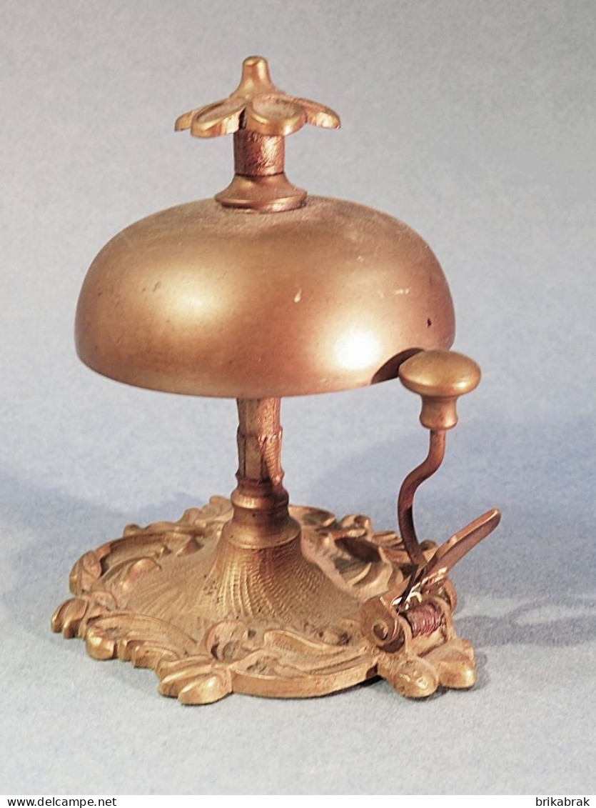 ° SONNETTE DE TABLE - Cloche  Sonnerie Art Populaire - Campanas