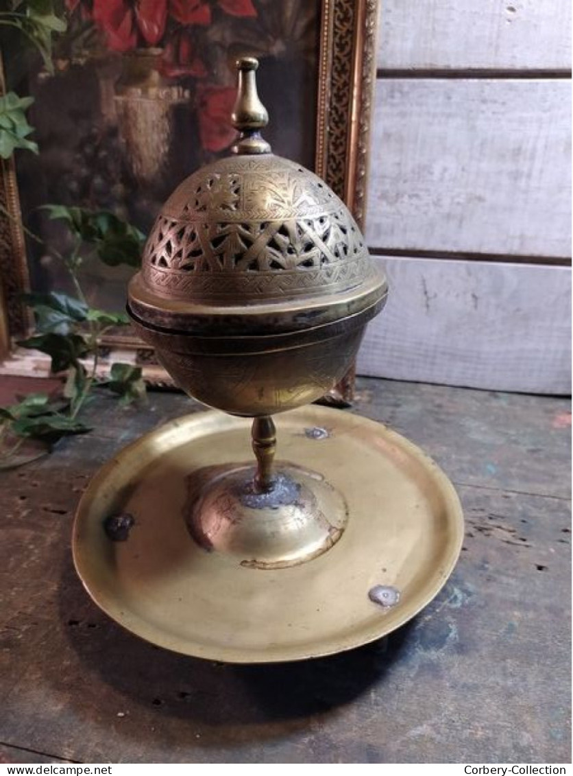 Ancien Brûle Parfum Encens Laiton Moyen-orient Orientaliste / Middle East Brass Orientalist Incense Burner