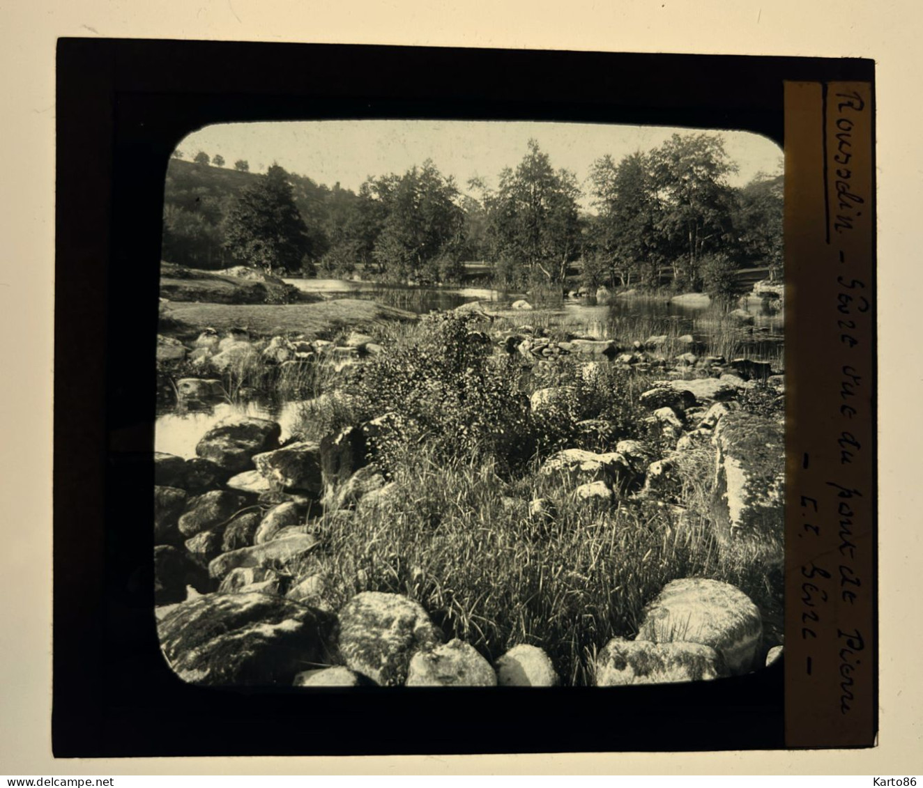 Rousselin , Boussay * La Sèvre Vue Du Pont De Pierre * Plaque De Verre Photo Ancienne 10x8.5cm - Boussay