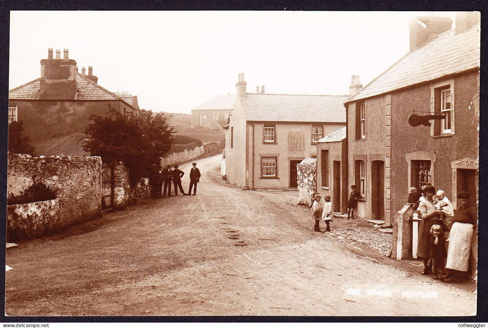 Um 1910 Ungelaufene Foto AK: The Square, Belebt, Penysarn. Gute Erhaltung - Anglesey