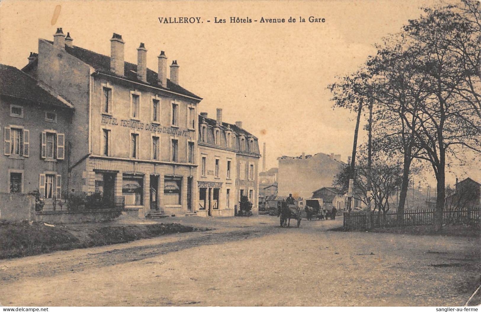 CPA 54 VALLEROY / LES HOTELS / AVENUE DE LA GARE - Sonstige & Ohne Zuordnung