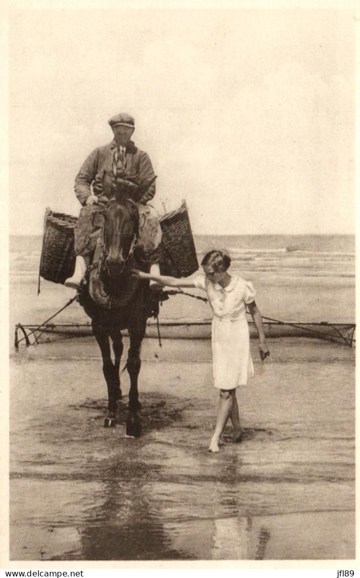 Belgique > Bruxelles > Personnages Célèbres - L'Impératrice Charlotte à La Plage - 13001 - Personnages Célèbres